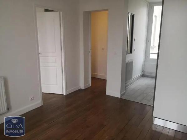 Appartement à louer 2 pièces 30.79m² Corbeil-Essonnes (91100)