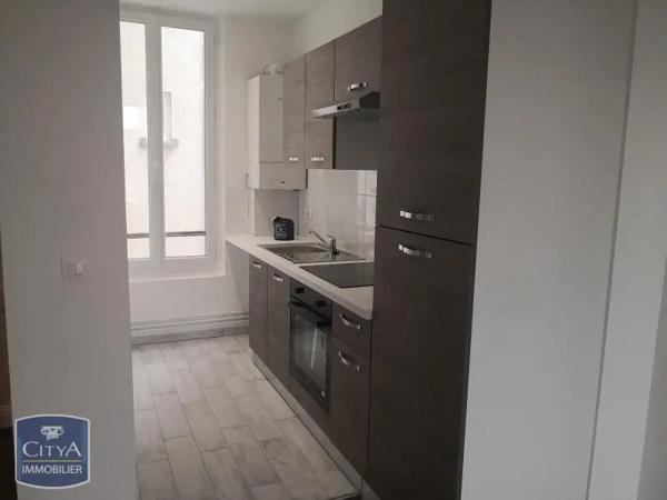 Appartement à louer 2 pièces 30.79m² Corbeil-Essonnes (91100)