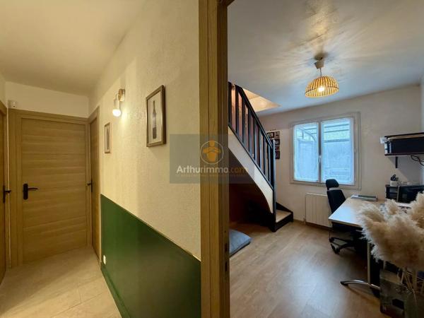 Vente                                                      Maison
                        
                     5 pièces                      103 m2                     à Rozay-en-Brie