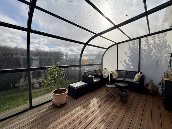 Vente                                                      Maison
                        
                     5 pièces                      103 m2                     à Rozay-en-Brie