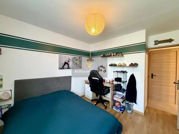 Vente                                                      Maison
                        
                     5 pièces                      103 m2                     à Rozay-en-Brie