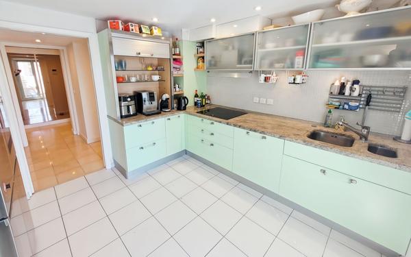 Appartement à vendre    4 pièces • 105 m2 Nice