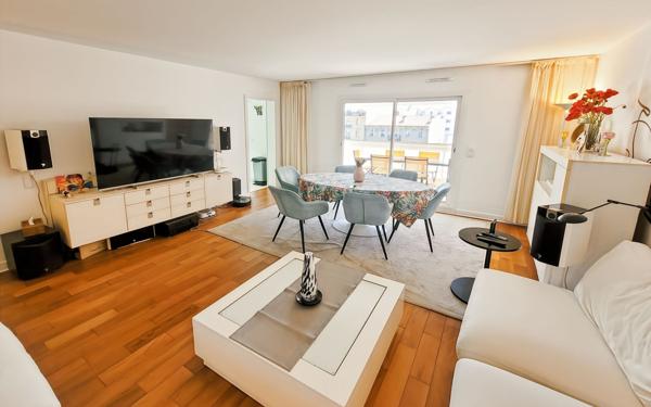 Appartement à vendre    4 pièces • 105 m2 Nice