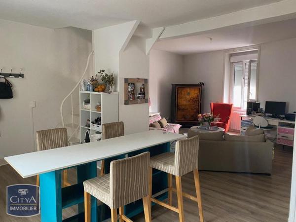 Immeuble à vendre 140m²