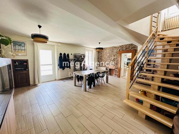 Maison à CHAUDRON-EN-MAUGES, 49110 - 5 pièces 131m²