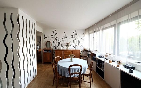 Appartement à vendre    3 pièces • 77,34 m2 Lyon 6