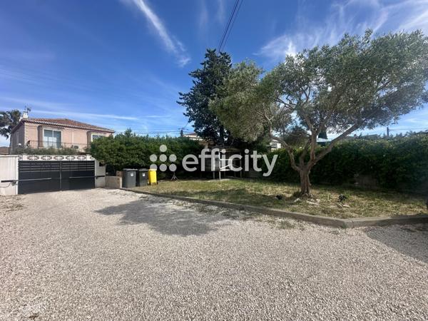 Maison
         4 pièces
        - 88 m² Exclusivité 330 000 € *