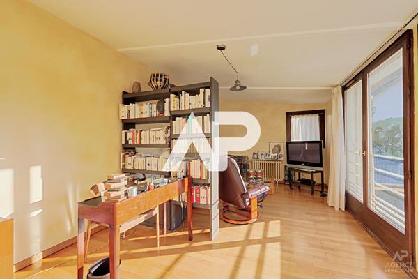 Maison Rueil-Malmaison 5 pièce(s) 120 m2 €1 090 000 ** - Référence 16977