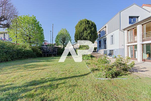 Maison Rueil-Malmaison 5 pièce(s) 120 m2 €1 090 000 ** - Référence 16977