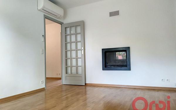 Appartement à louer    4 pièces •  Perpignan