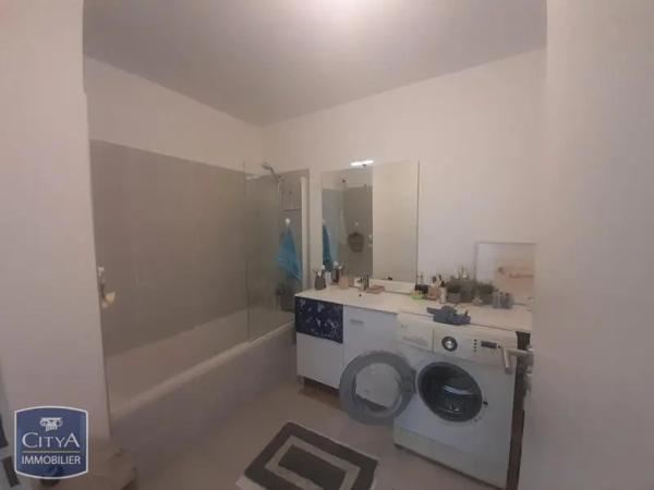 Appartement à louer 3 pièces 61.99m²