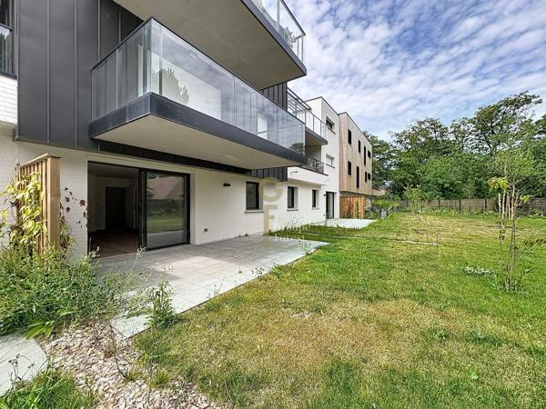 Élégant T4 de 128 m² avec Extérieurs et Stationnements, proche Parc Barbieux