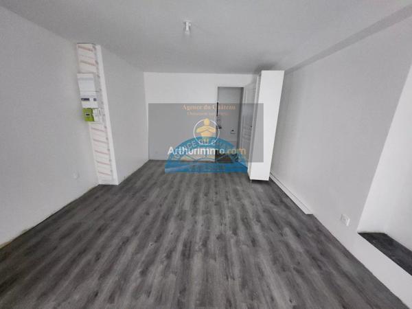 Location Bureau 2 pièces 25 m2 à Ormesson-sur-Marne