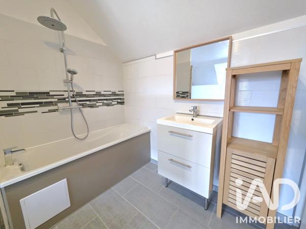 Maison à vendre 6 pièces 113 m² Auneau-Bleury-Saint-Symphorien