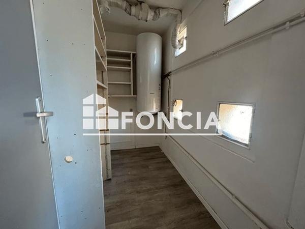 Location Appartement 4 pièces 72.1 m² - 24 AVENUE DES CHARROIS Digne-les-bains 04000