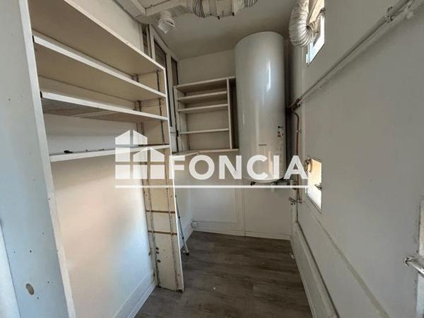 Location Appartement 4 pièces 72.1 m² - 24 AVENUE DES CHARROIS Digne-les-bains 04000