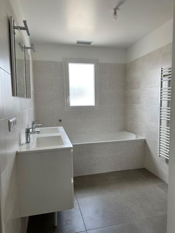Maison Vouillé 4 pièce(s) 95 m2