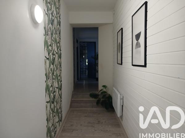 Maison à vendre 4 pièces 93 m² Saint-Sernin-du-Plain