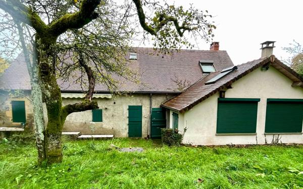 Maison à vendre    5 pièces • 181 m2 La Fermeté