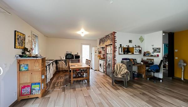 Maison Saint Augustin plain-pied 5 pièces et dépnedance impasse et environnement naturel