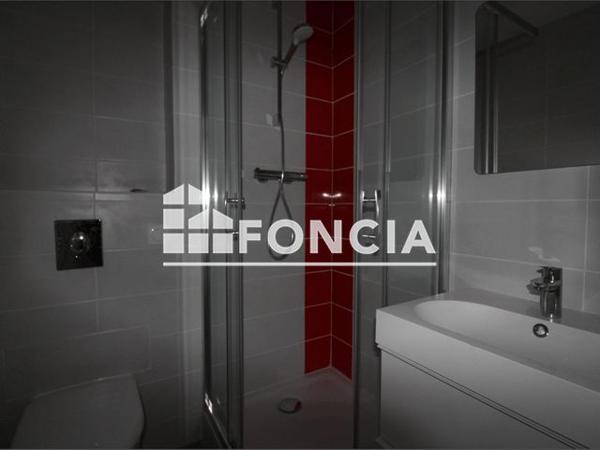 Location Studio 27.76 m² - 17 RUE SAINT JACQUES Grenoble 38000