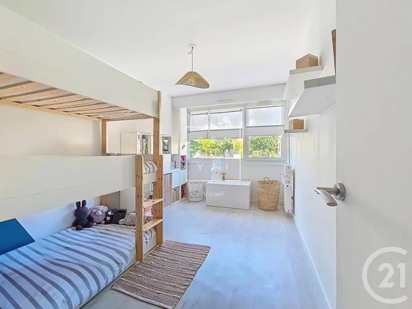 Appartement F4 à vendre  4 pièces - 84,39 m2 CHATENAY MALABRY - 92