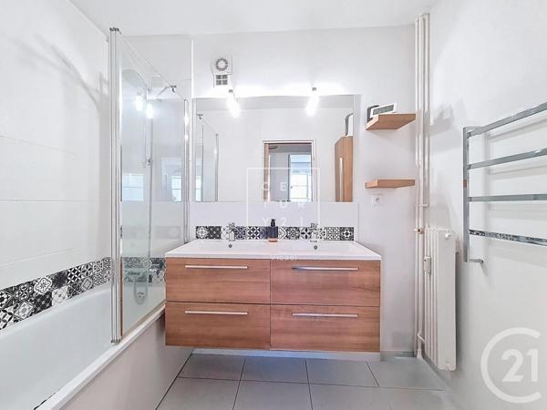 Appartement F4 à vendre  4 pièces - 84,39 m2 CHATENAY MALABRY - 92