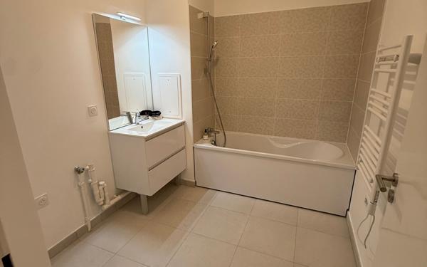 Appartement à louer    3 pièces •  Drancy