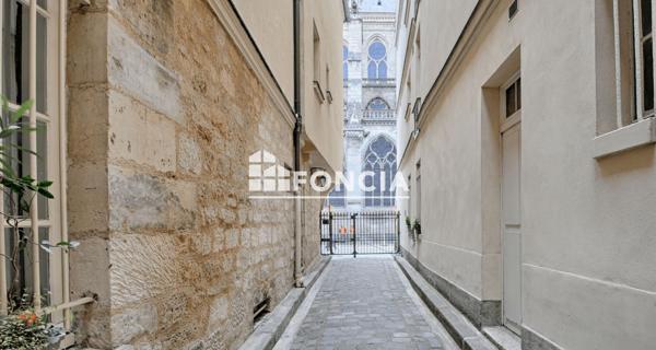 À vendre Parking 12 m² - Paris 75004