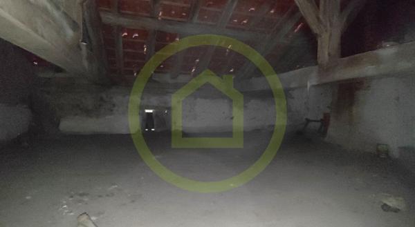 Maison à rénover à GENOUILLAC (16270)