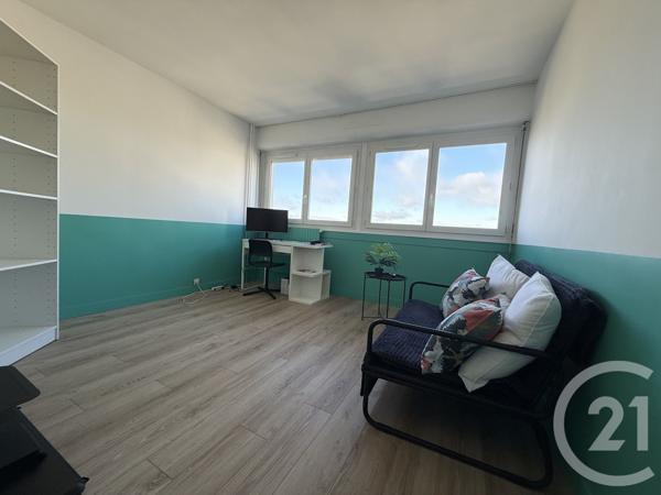 Appartement F4 à vendre  4 pièces - 86,34 m2 CLICHY SOUS BOIS - 93