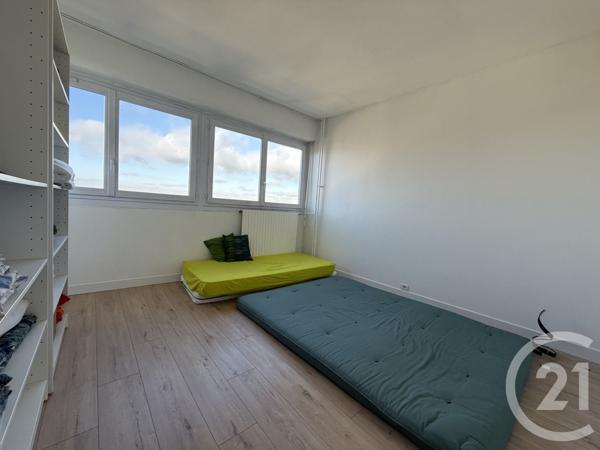 Appartement F4 à vendre  4 pièces - 86,34 m2 CLICHY SOUS BOIS - 93