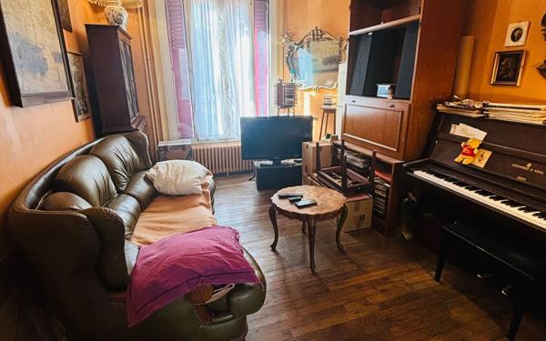 Maison à vendre    4 pièces •  Stains