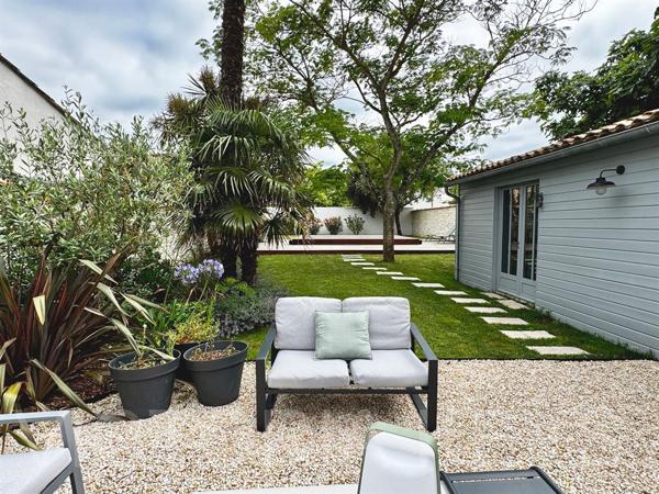 Villa à vendre avec piscine - Le Bois Plage en Ré