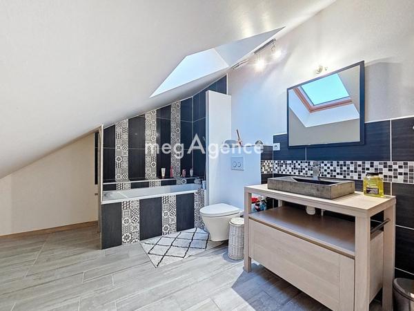 Maison à BOUAFLE, 78410 - 6 pièces 146m²