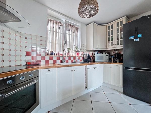 Maison à BOUAFLE, 78410 - 6 pièces 146m²