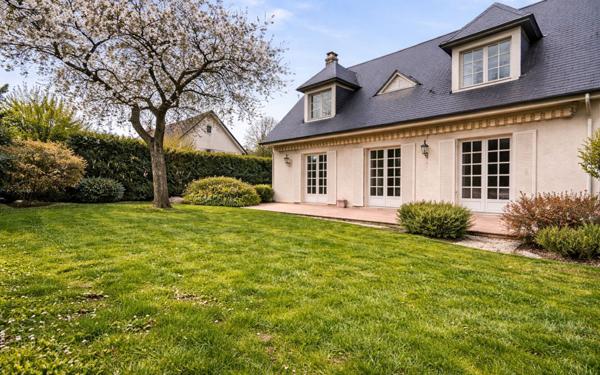 Maison à vendre    7 pièces •  Le Mans