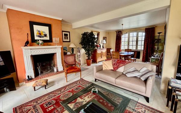 Maison à vendre    7 pièces •  Le Mans