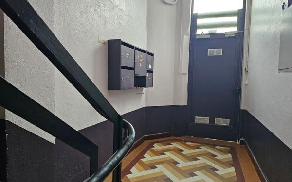 Appartement à vendre    3 pièces • 78,79 m2 Saint-Étienne