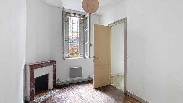 Appartement de type 2 pièces de 42m2 aux Chartrons
