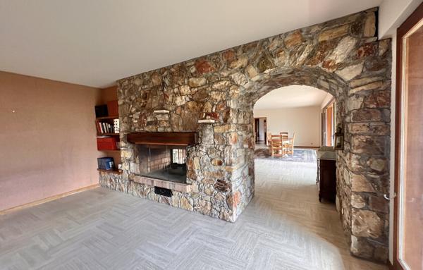 Maison exeptionnelle sur Mercury 450 m2 carrez et 10 408 m2 de terrain