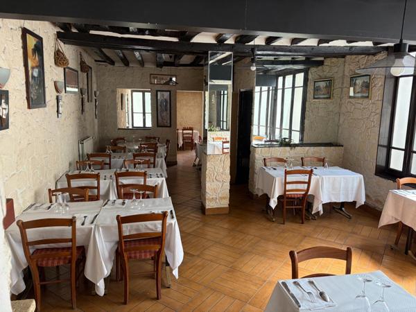 Café-Bar-Restaurant avec logement inclus