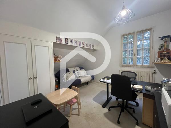 Maison 10 pièces 205 m2