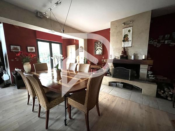 Maison 10 pièces 205 m2