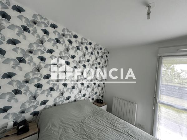 Location Appartement meublé 2 pièces 35.6 m² - 10, 12 ET 14 RUE DE TROROZEC Lannion 22300