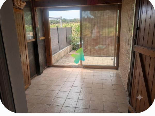 Pavillon T2 Mezzanine Vue Clape