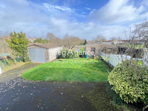 Maison à LA ROMAGNE, 49740 - 4 pièces 84m²