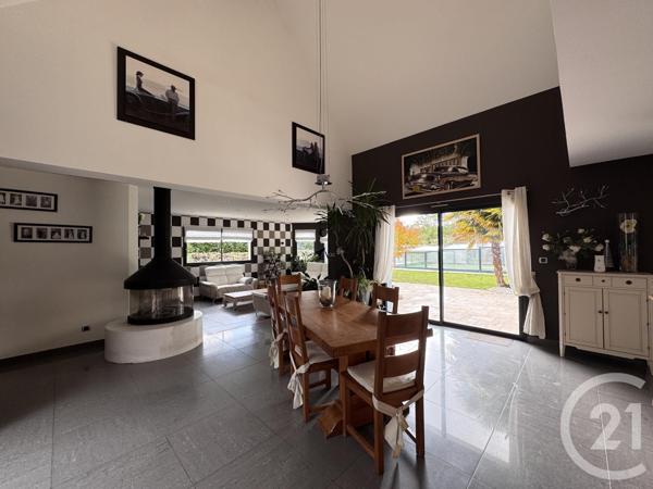 Maison à vendre  8 pièces - 272 m2 ST SATURNIN - 72