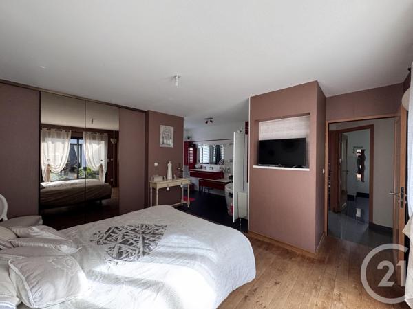 Maison à vendre  8 pièces - 272 m2 ST SATURNIN - 72