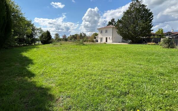 Maison à vendre    5 pièces •  Villars-les-Dombes